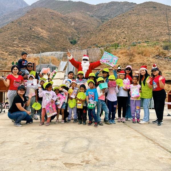 entrega de juguetes por navidad